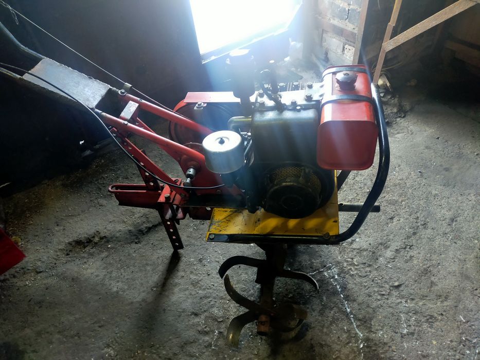 Продам мотоблок Луч