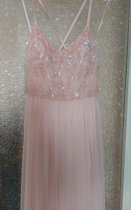 Официална  рокля