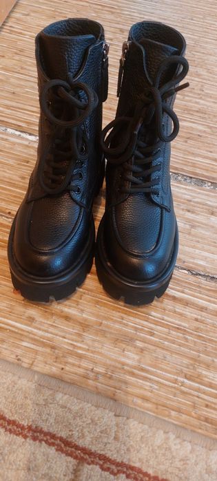 Сопаги женский совсем новая раз 36