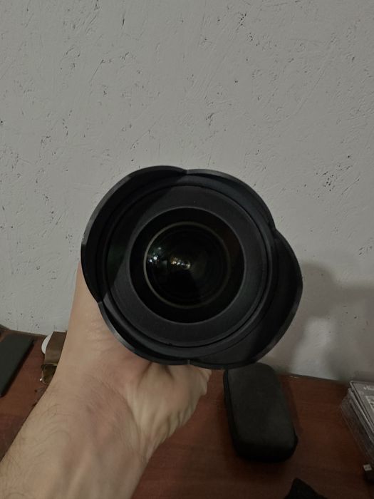 Samsang 14mm f2.8 canon eos
