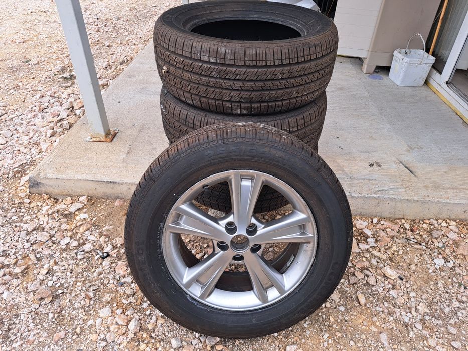 Гуми Continental 255/55/18