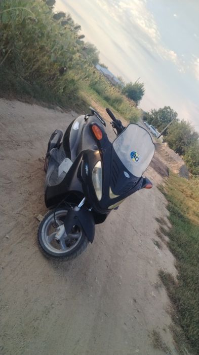De vânzare  scuter