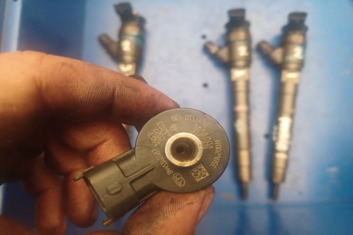 Set injectoare 0445110430 3.0 D Jeep Grand Cherokee WK