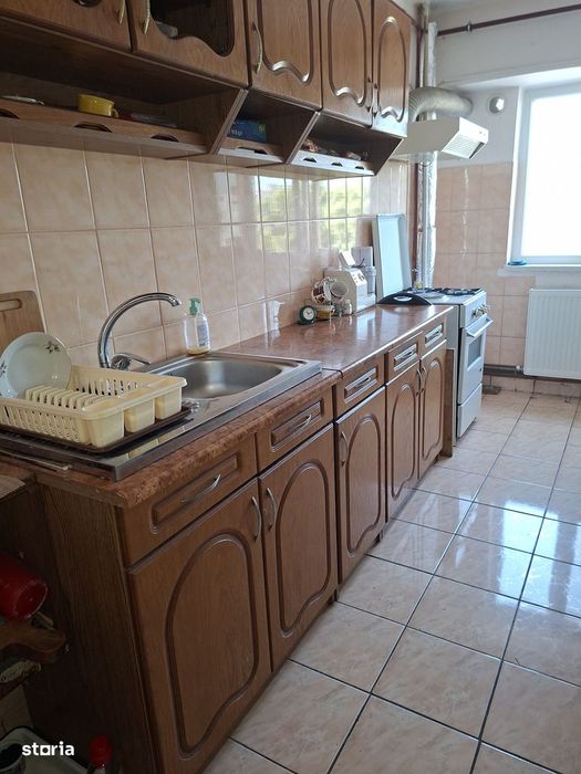 Apartament 4 camere Rovine