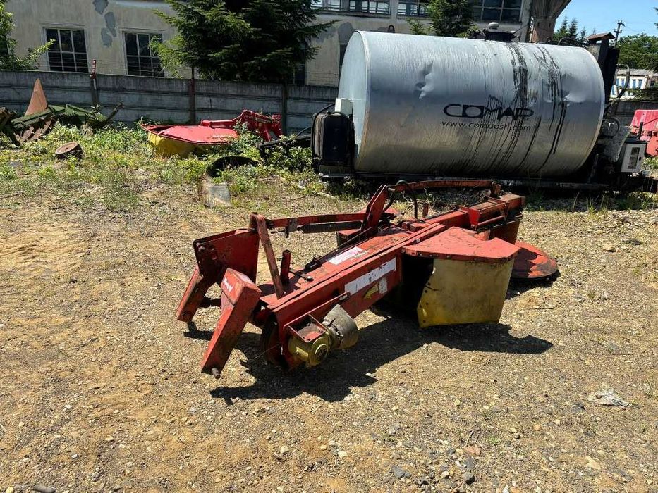 Cositoare cu 2 discuri pentru tractor