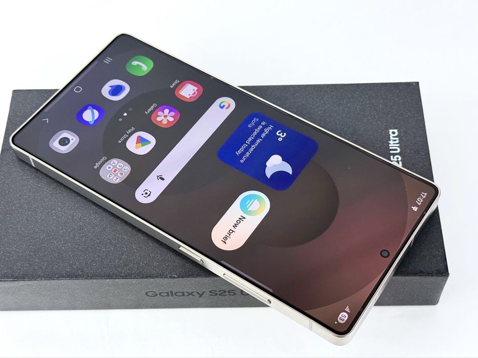 НОВ! Samsung Galaxy S25 Ultra 5G 256GB 12RAM Gray Гаранция!