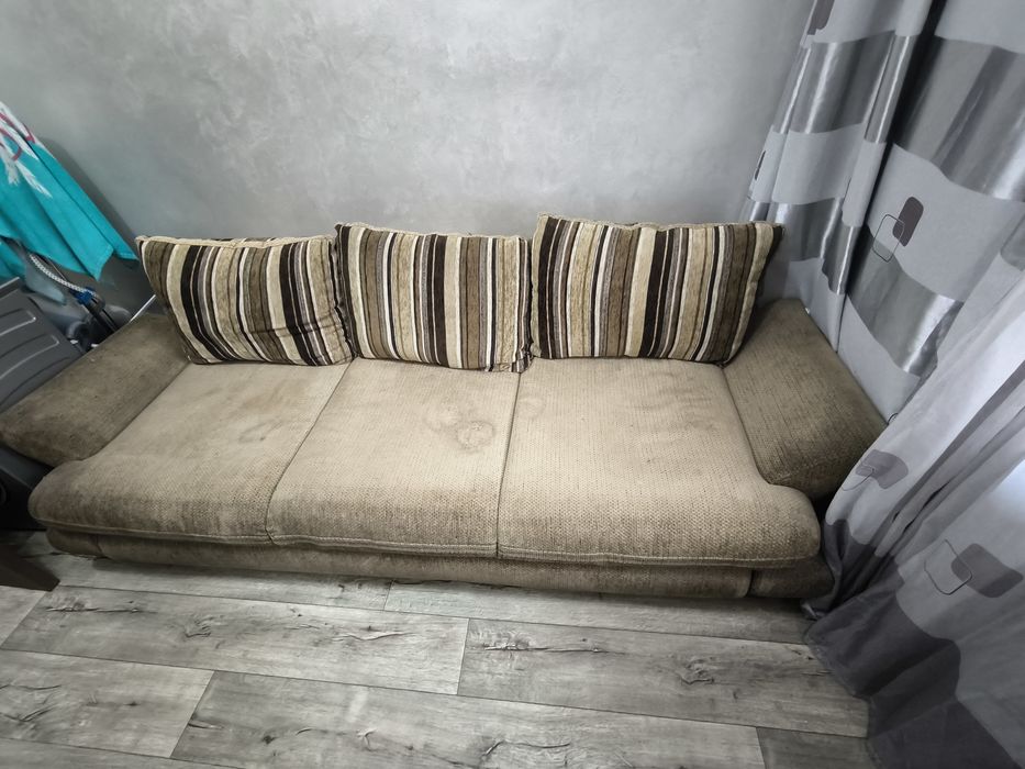 Диван не дорого продам