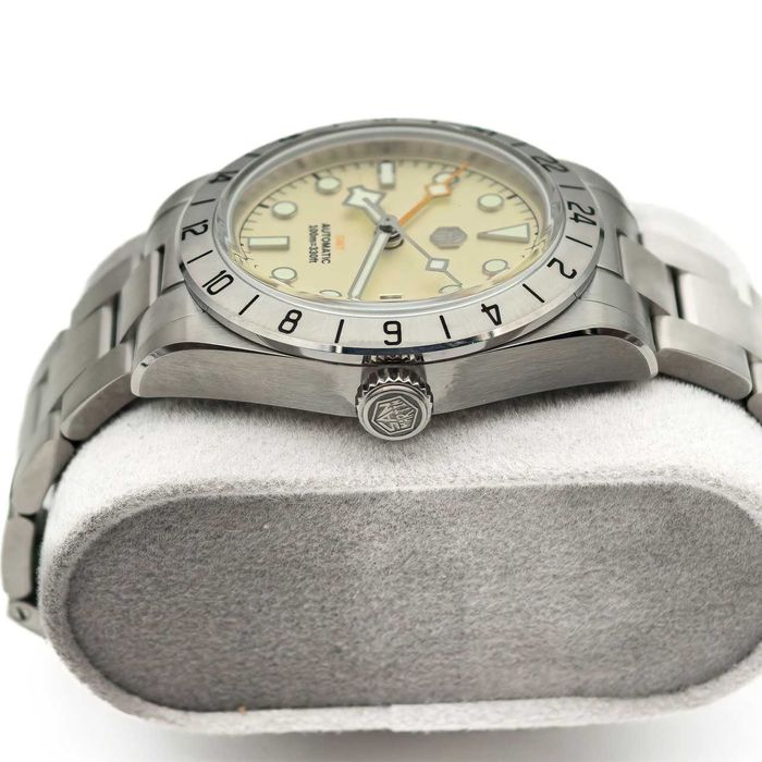 San Martin SN0054-G-B1 GMT white