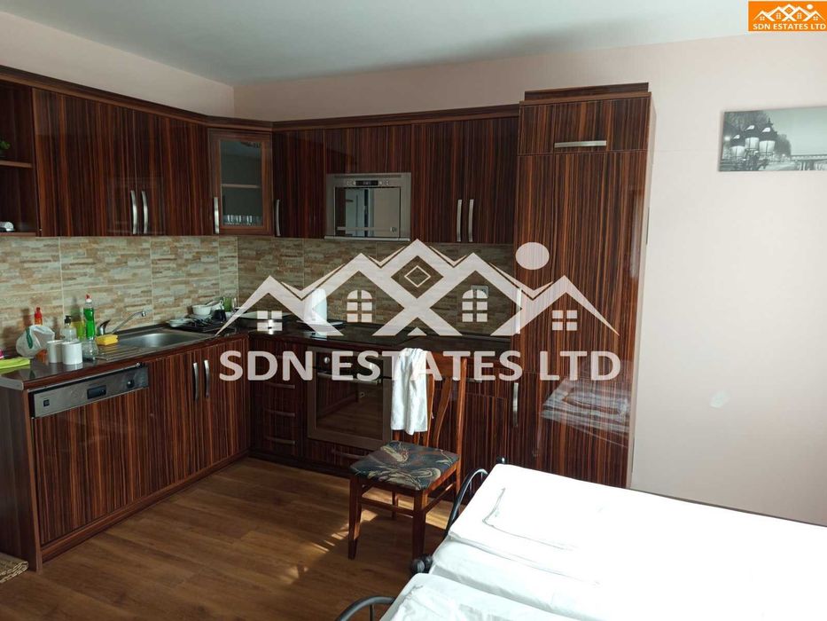 Продава напълно обзаведена къща за гости в гр. Павел Баня