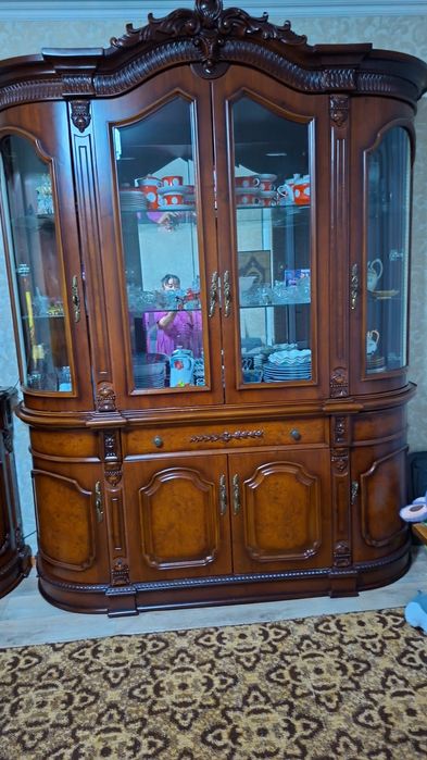 Стенка шкаф дуб качестаенный
