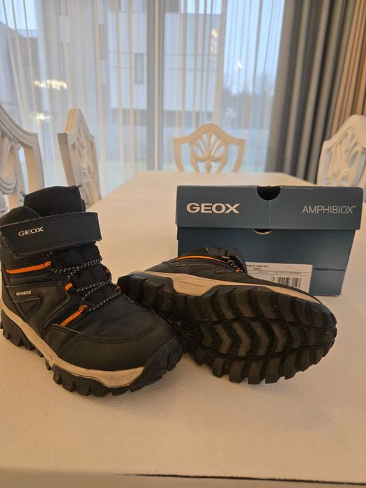 Ботушки Geox за момче