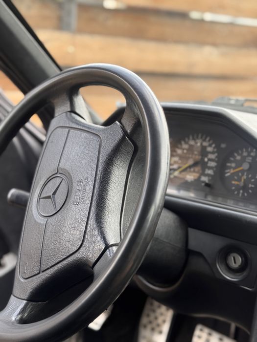 Продам Mercedes-Benz W124 Coupe