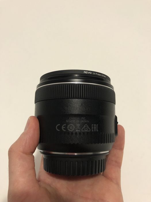Canon 35mm F2 IS impecabil REZERVAT!