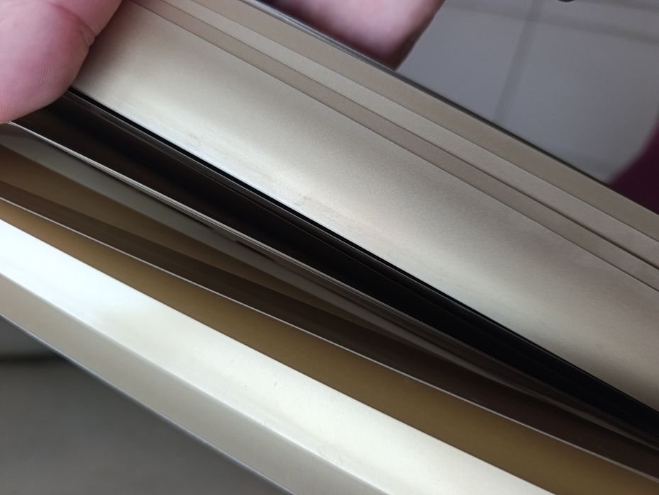 Алуминиеви щори - бежово-златисти