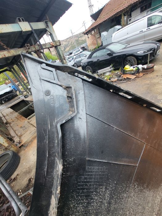 Задна броня за Audi RS4 B 8.5 -боя LZ7S