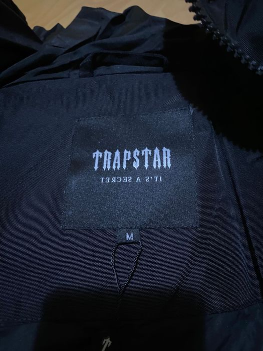 geaca trapstar neagra