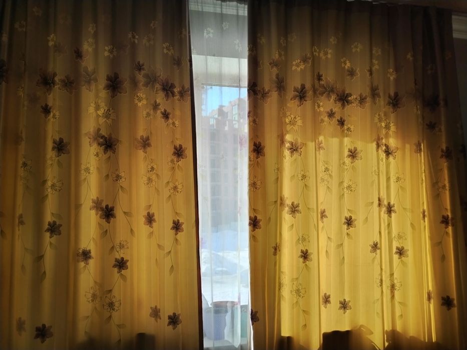Продам комплект шторы + тюль