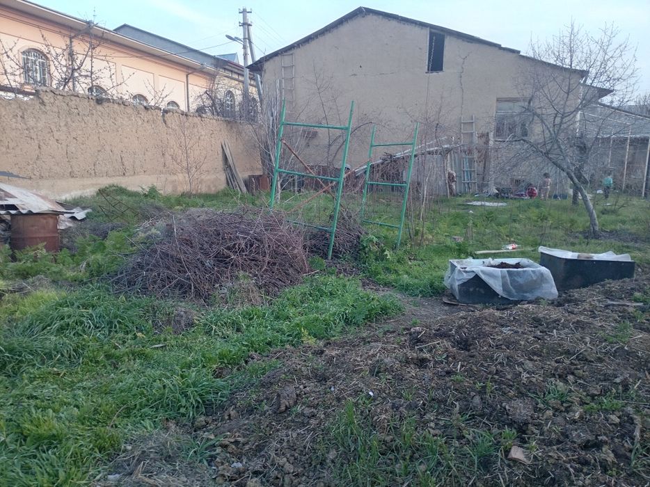 Yer Uzoq Muddatga Arendaga beriladi