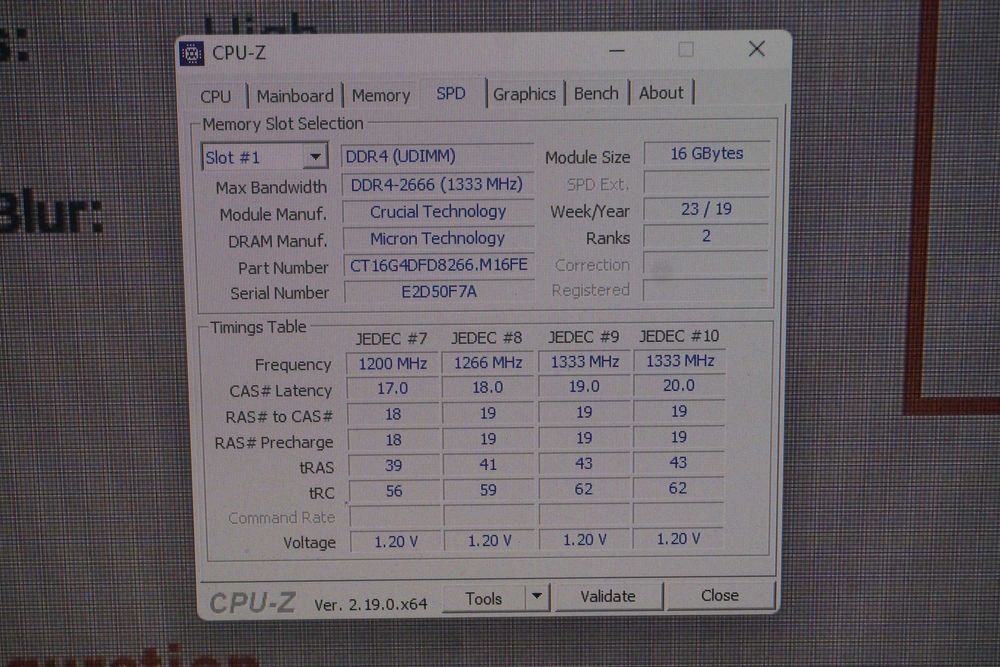 32GB (2x16) DDR4 RAM памет Crucial 2666 MTs/ вкл. ДДС