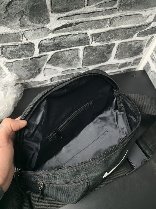 Nike чанта тип банан