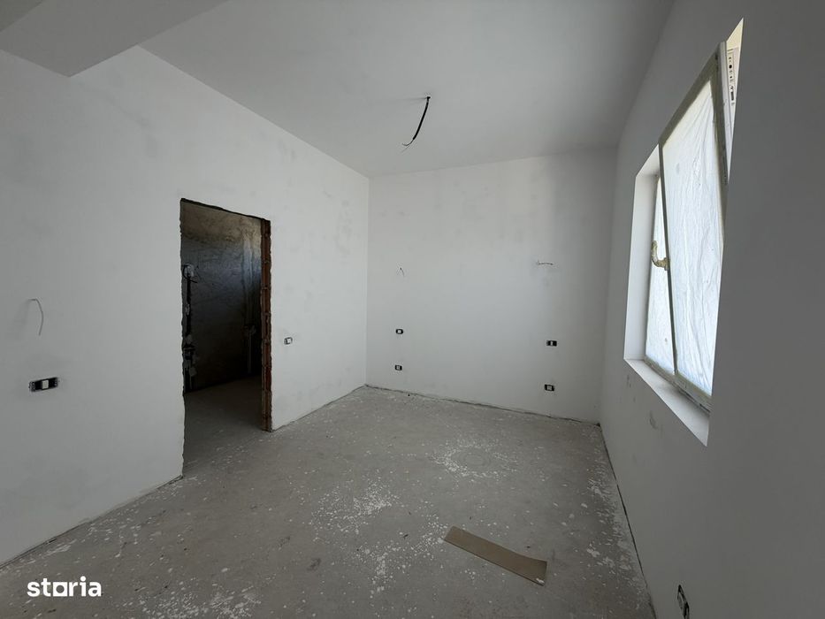 Casa 4 camere Domnesti/ De vanzare /