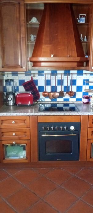 Италианска кухня масив череша