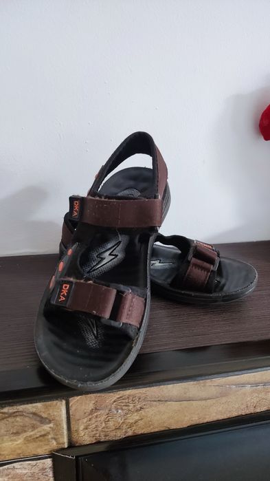 Сандалики для садика