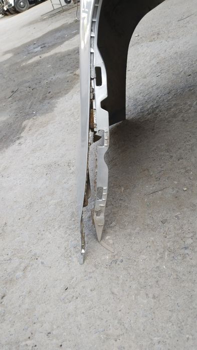 Задний бампер Шевроле Круз