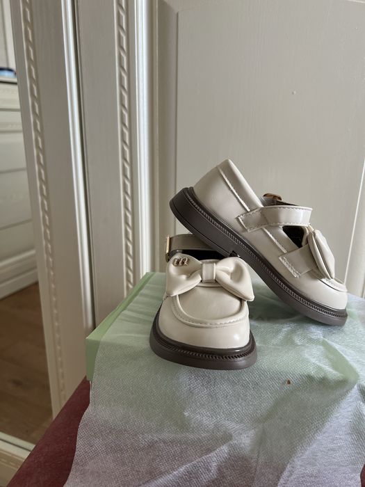 Туфли на девочку