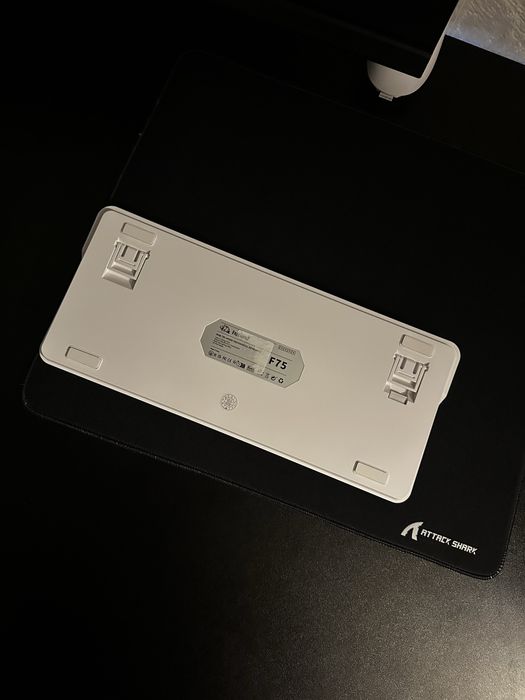 Клавиатура с иделано звучание