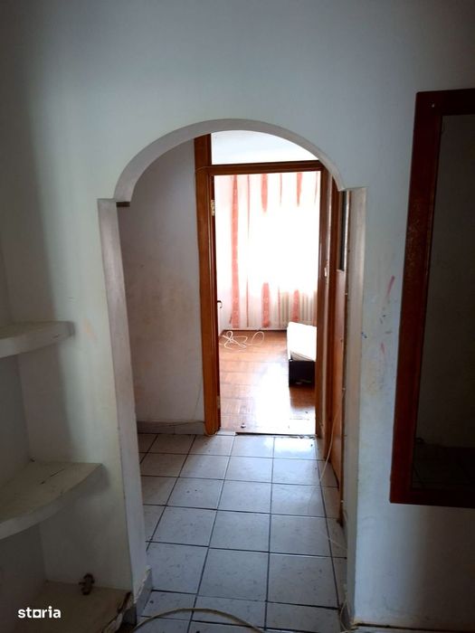 3 camere Gavana 3 , Decomandat / centrală , Amplasament DEOSEBIT!