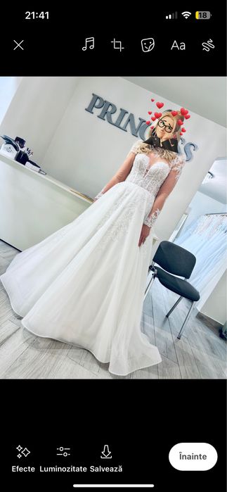 Vand rochie de mireasa