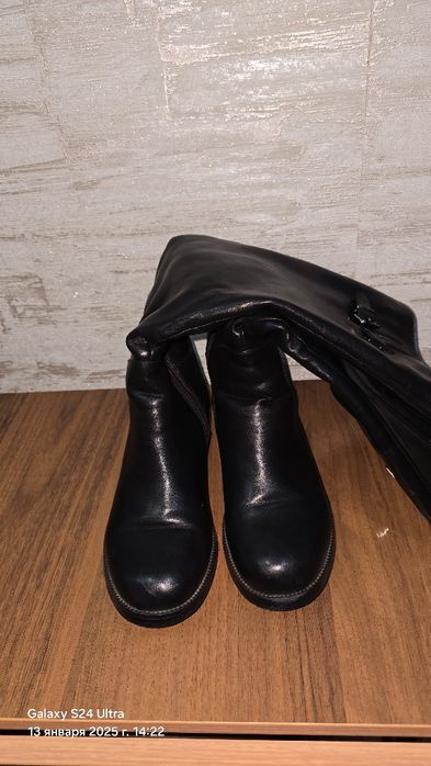 Продам сапоги женские