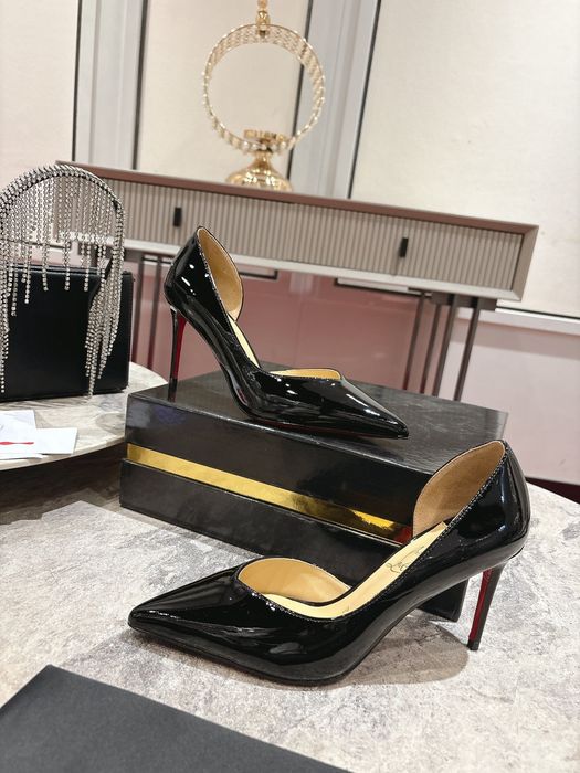 Pantofi Christian Louboutin, Premium