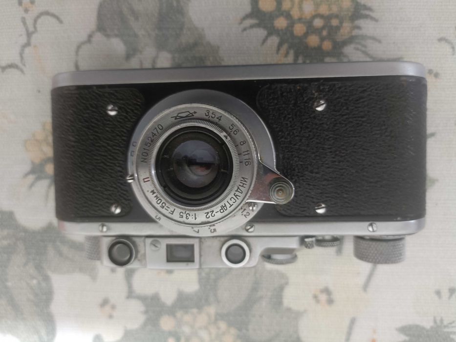 Продам фотоаппарат Зоркий и кинокамера Экран-4