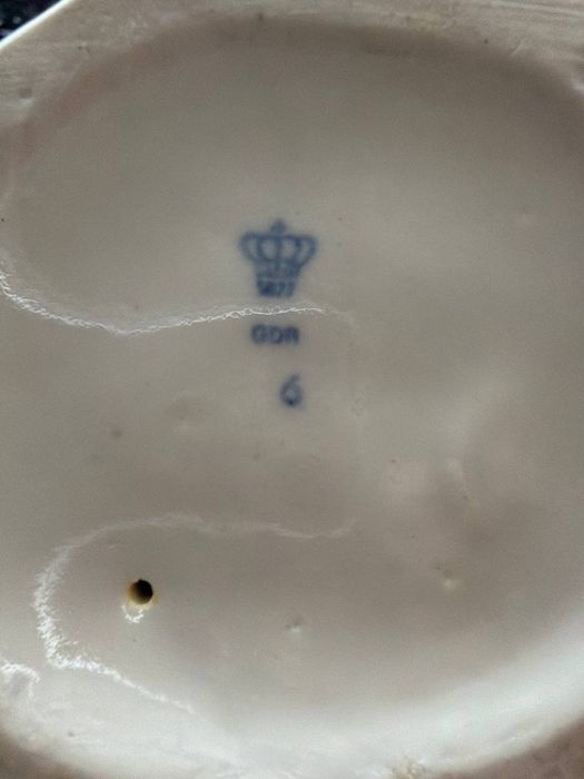 Фарфоровые статуэтки