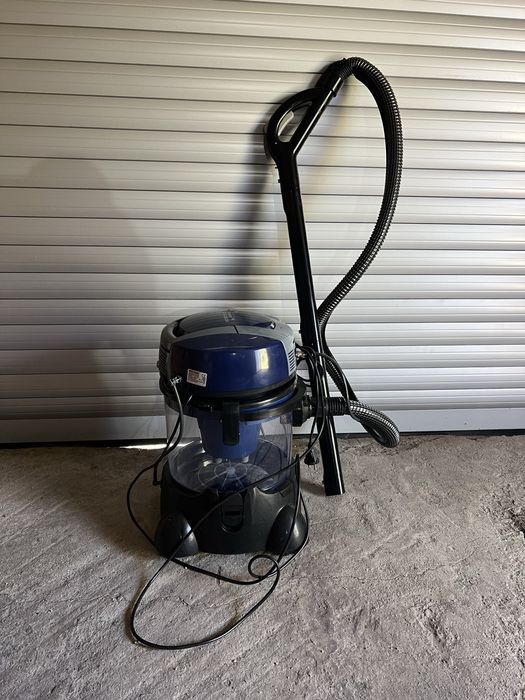 Професионална прахосмукачка за сухо и мокро почивтване Security Clean