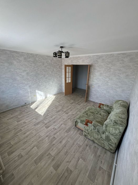 Продам 2х Астана 20