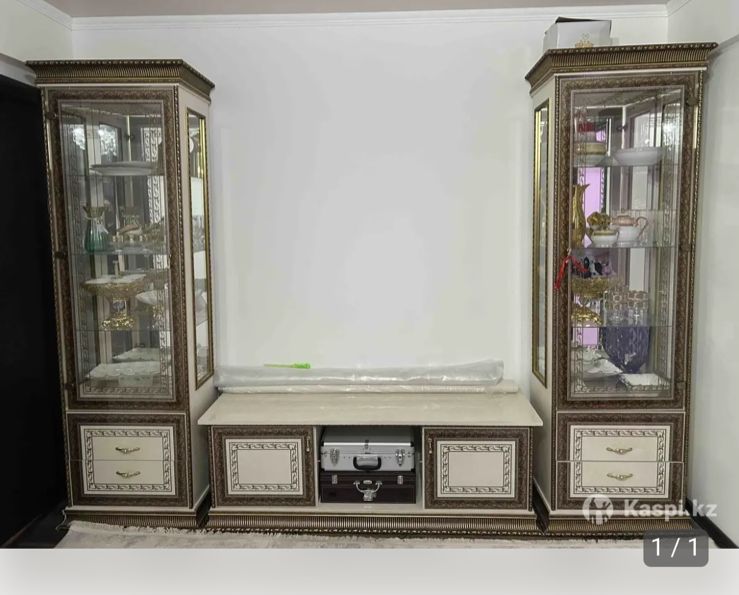 Гарнитур срочно 90000