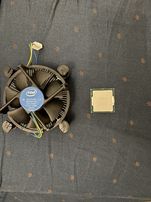 Procesor intel G4930 + Cooler stock