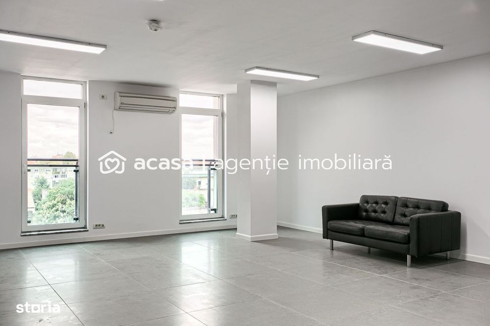 De închiriat Birou de Lux, Zona Centrlă, la Preț Promoțional