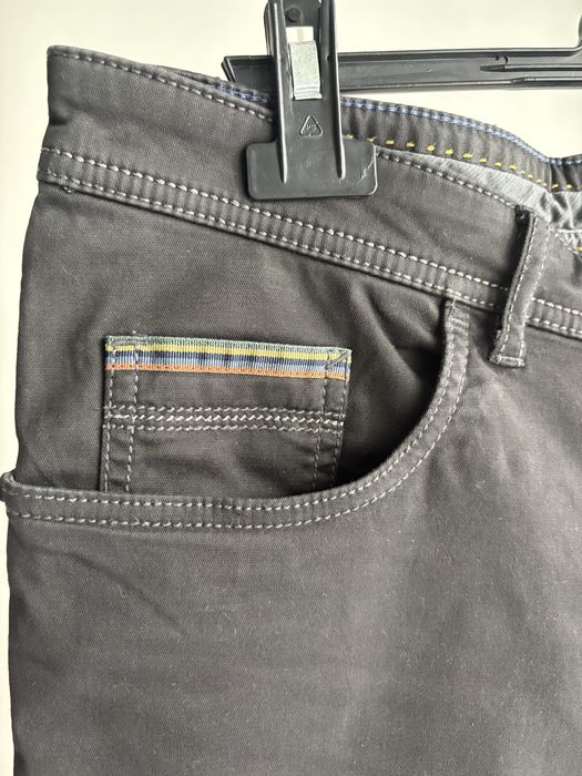 Pantaloni drepti, barbati