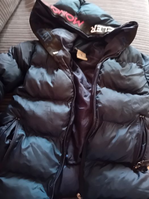 Яке  детско Moncler