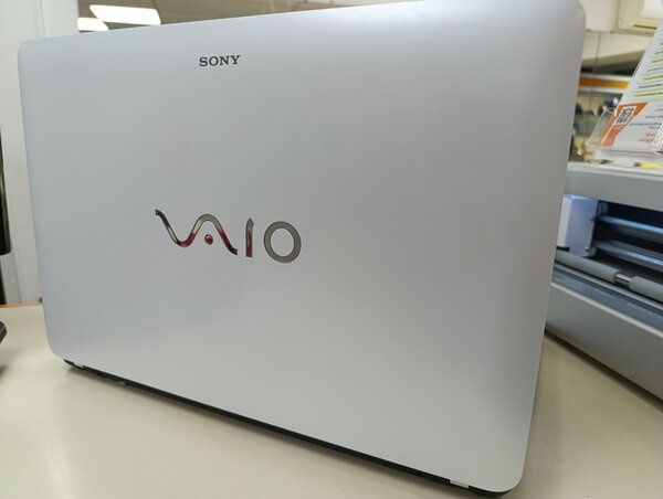 Ноутбук  Sony VAIO