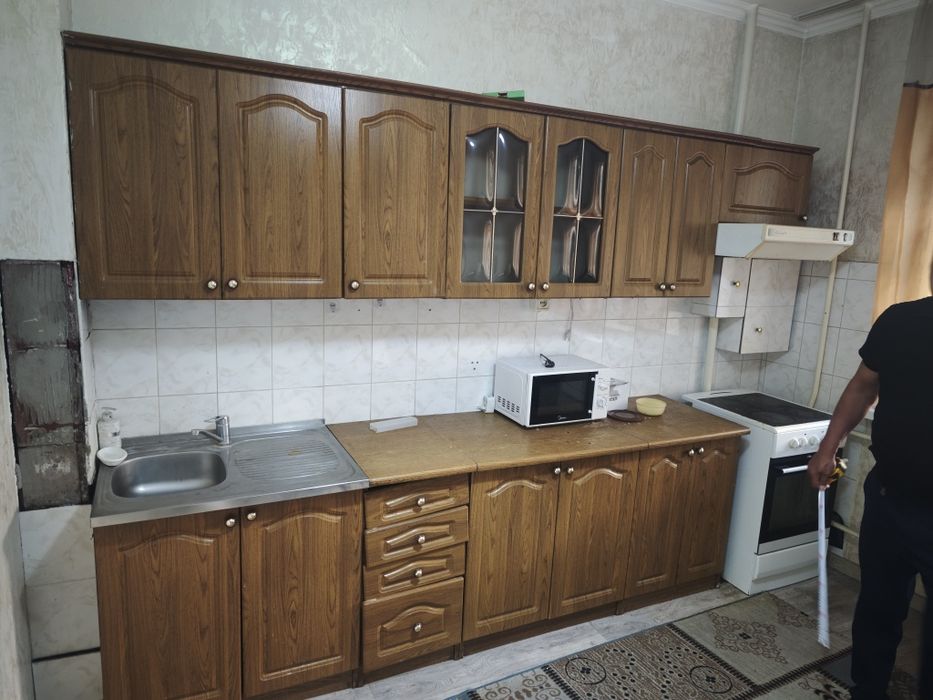 продам кухонный шкаф
