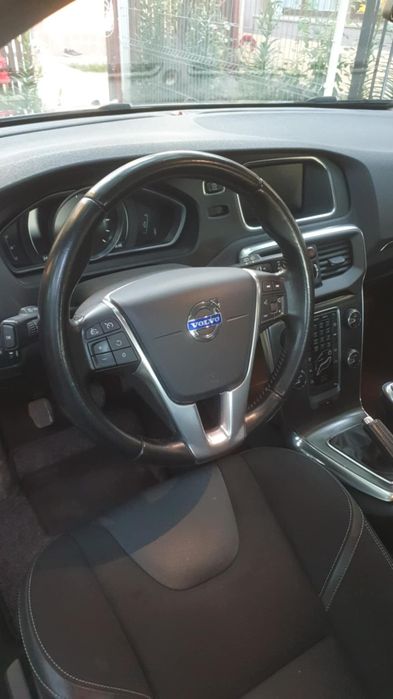 VOLVO V40 2015 — imagine 4