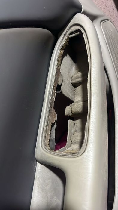 Обшивка двери камри 20-25