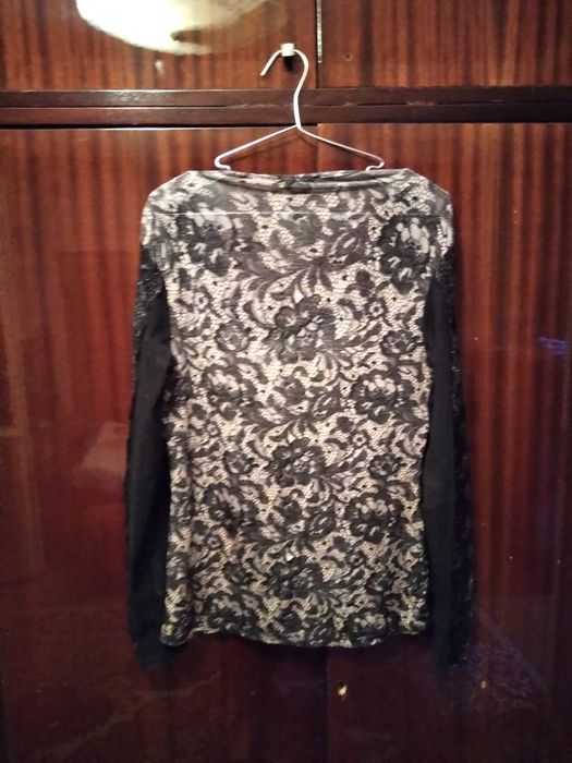 Продаются кофточки нарядные