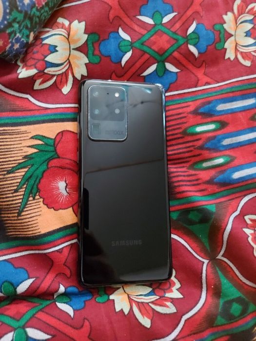 S20 ultra 5G 200$