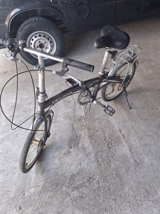 Vând bicicleta...